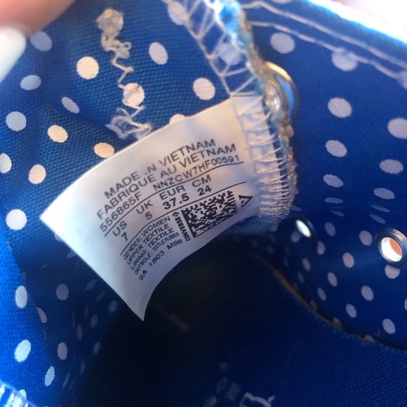 White Converse - Picture 6 of 7